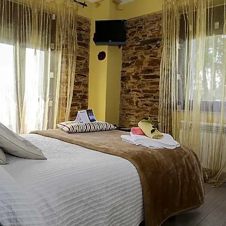 Hotel Rustica A Lume Manso